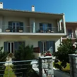 4 Epohes Villa Vathi