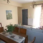 Villa 4 Epohes Vathi