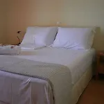 4 Epohes Villa Vathi
