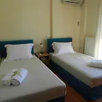 4 Epohes Vathi