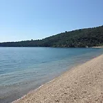 4 Epohes Vathi