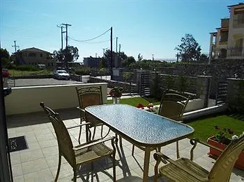 4 Epohes Villa