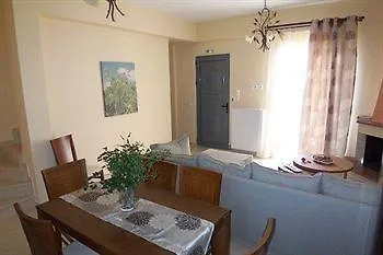 Villa 4 Epohes Vathi