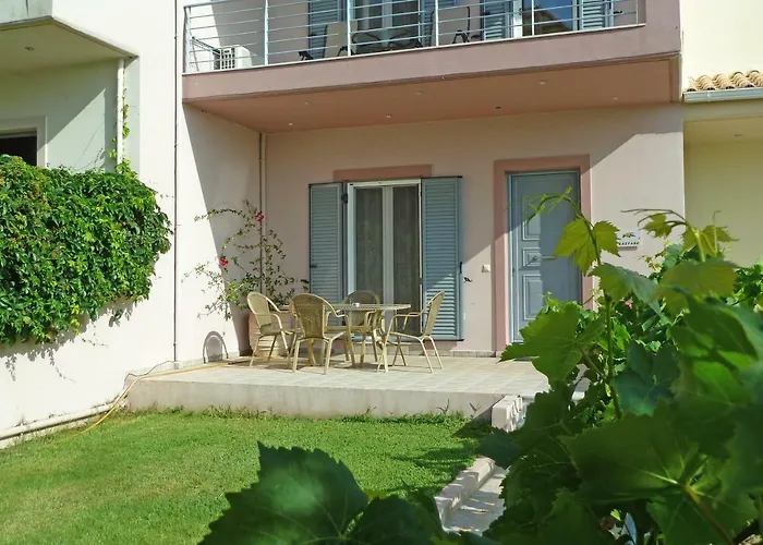 4 Epohes Villa